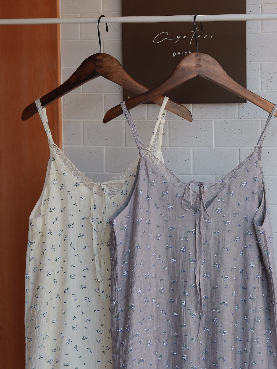 Flower lace camisole dress