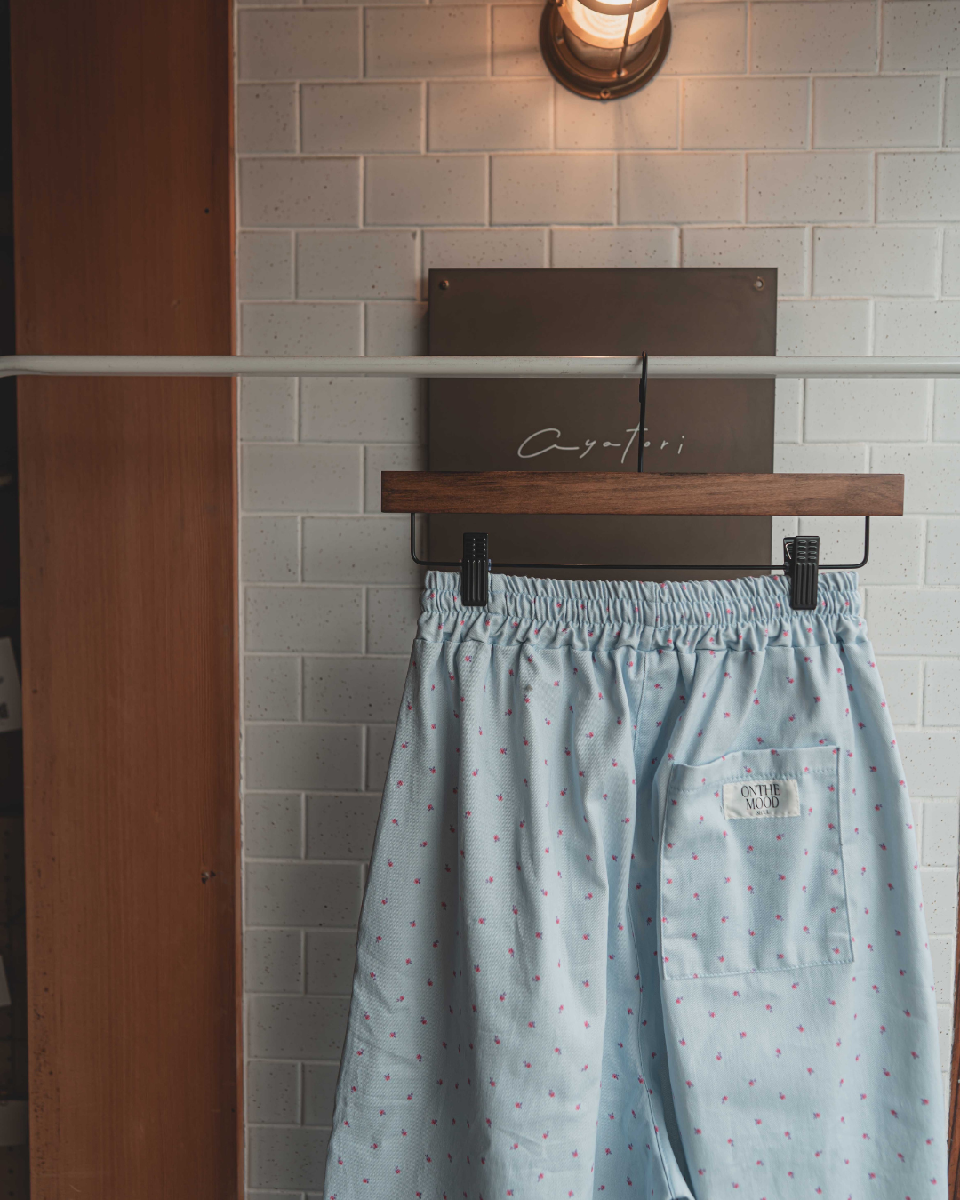 Flower tag pants