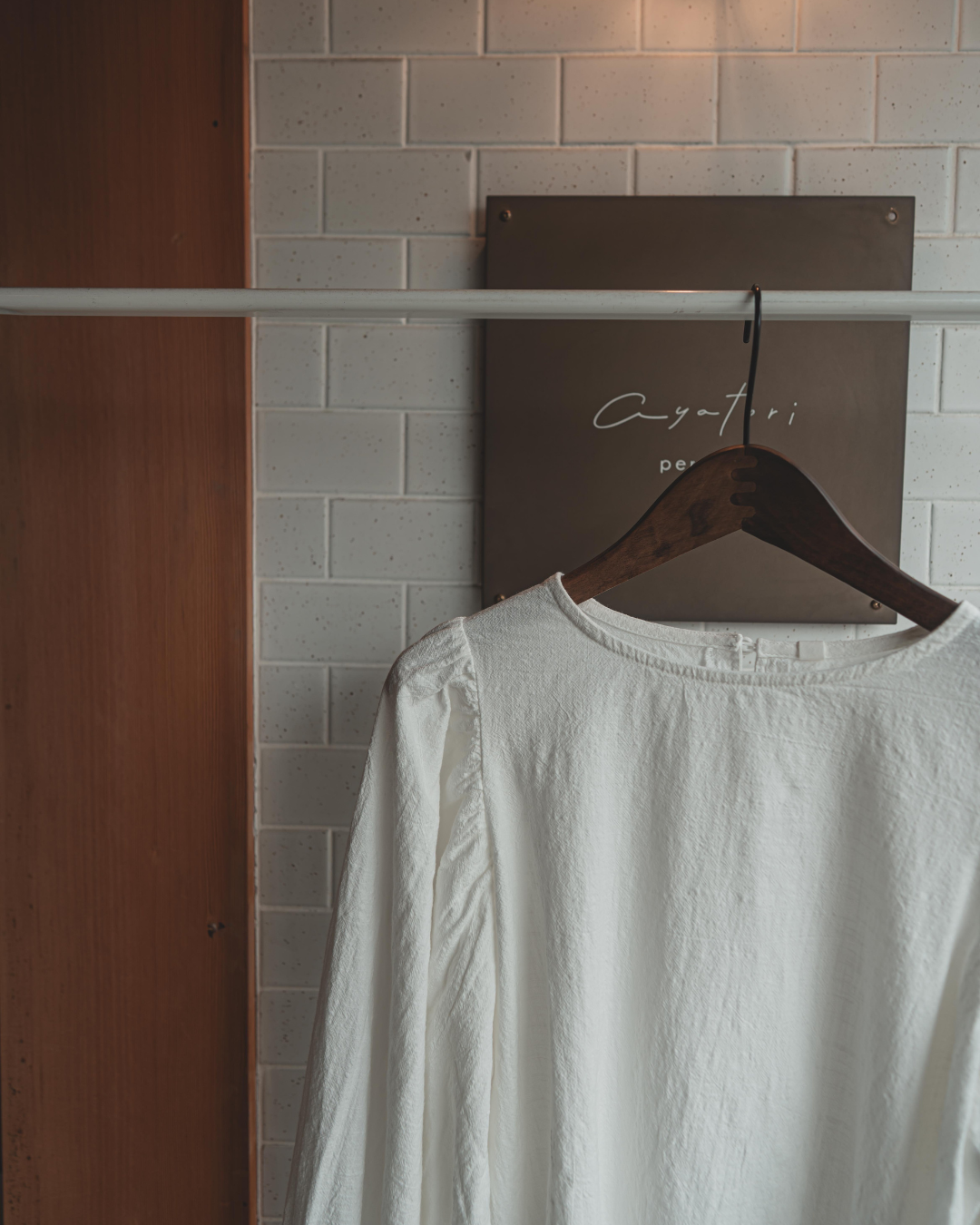 Puffy sleeves blouse