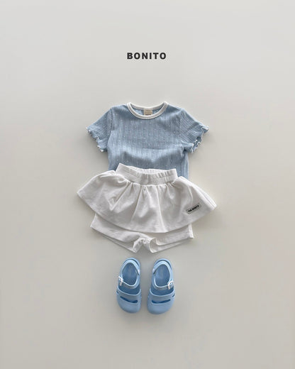 BONITO bloom eyelet tee