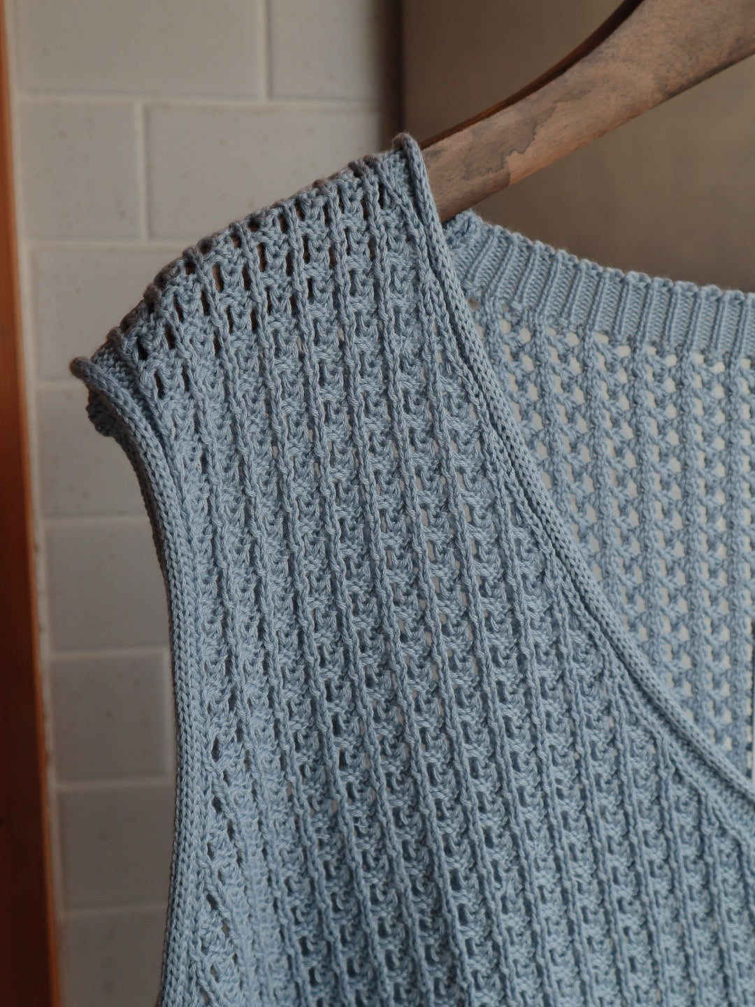 mesh knit vest