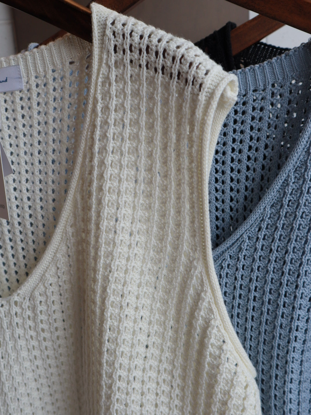 mesh knit vest
