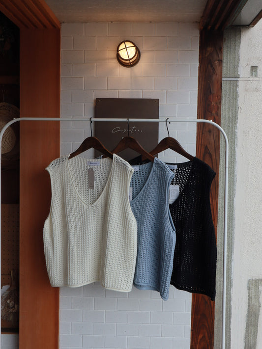 mesh knit vest