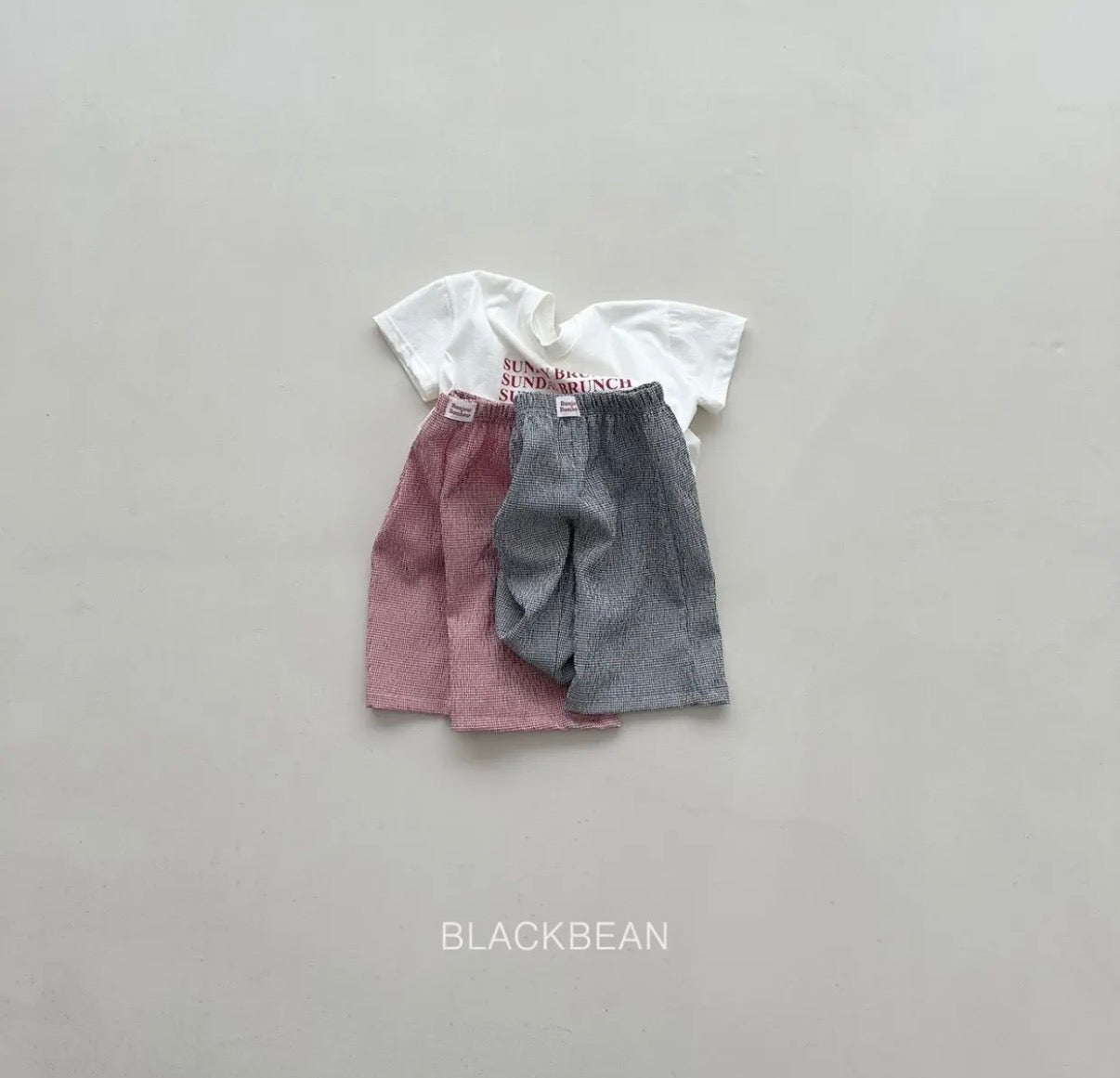 BLACK BEAN ミューズパンツ