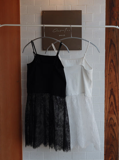 Lace docking ribbed camisole