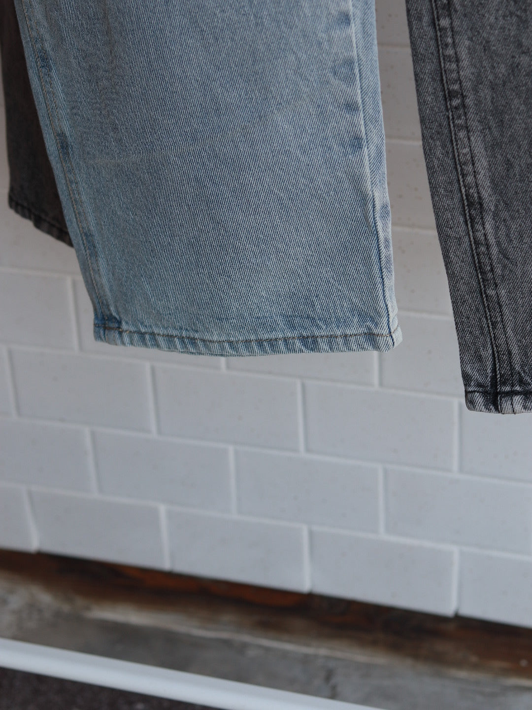Barrel leg denim pants